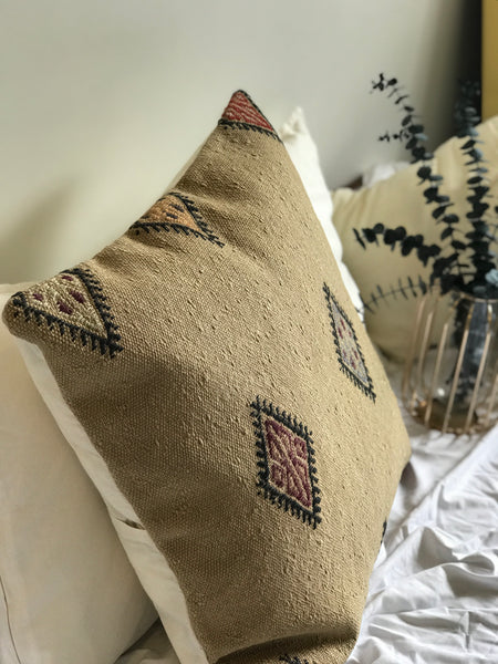 Kilim pillow case, cushion cover. Bohemian, ethnic tribal design. Vintage, modern, home decor, minimal.