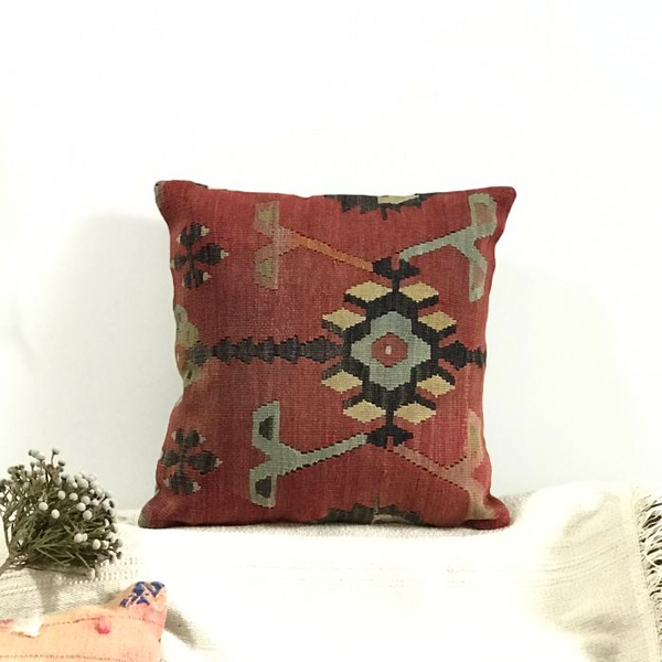 Baara - kilim cover (40x40cm)