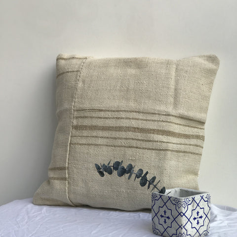 Stripes, minimal chic, kilim pillow case for modern chic interior deco. Neutral colours, stylish. Handmade. 