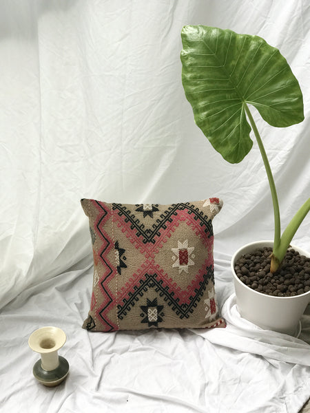 Effia - kilim cover (40x40cm)